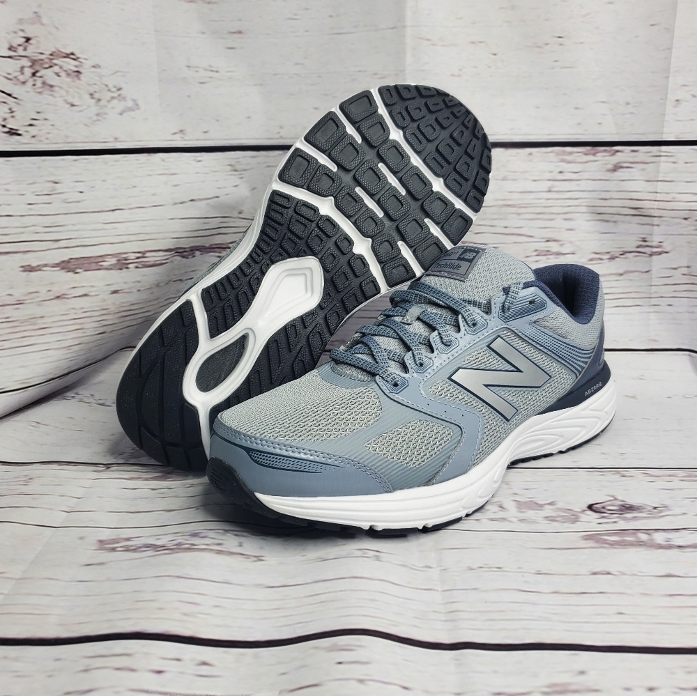 New Balance 560v7 Running Shoes 4E Wide Size 10.5